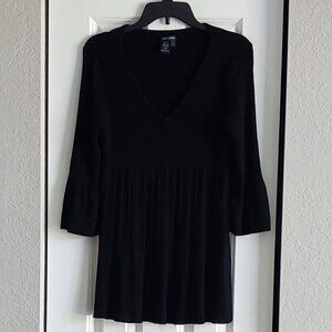 Max Edition Black 3/4 Bell Sleeve V-neck Tunic Sweater Women's Size L